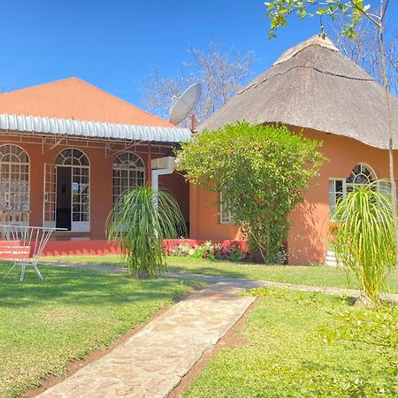 Lynns Guest House Bulawayo Kültér fotó