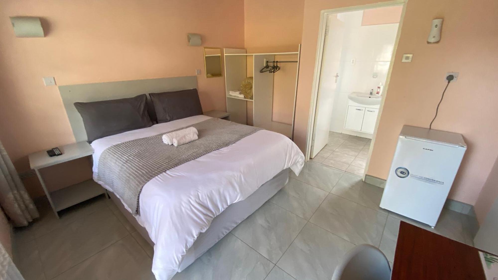 Lynns Guest House Bulawayo Kültér fotó