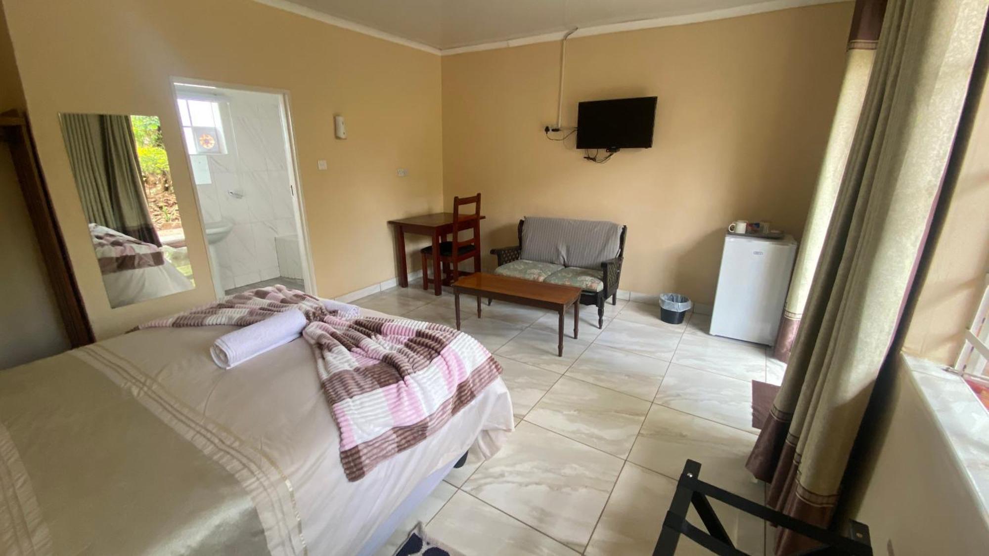 Lynns Guest House Bulawayo Kültér fotó