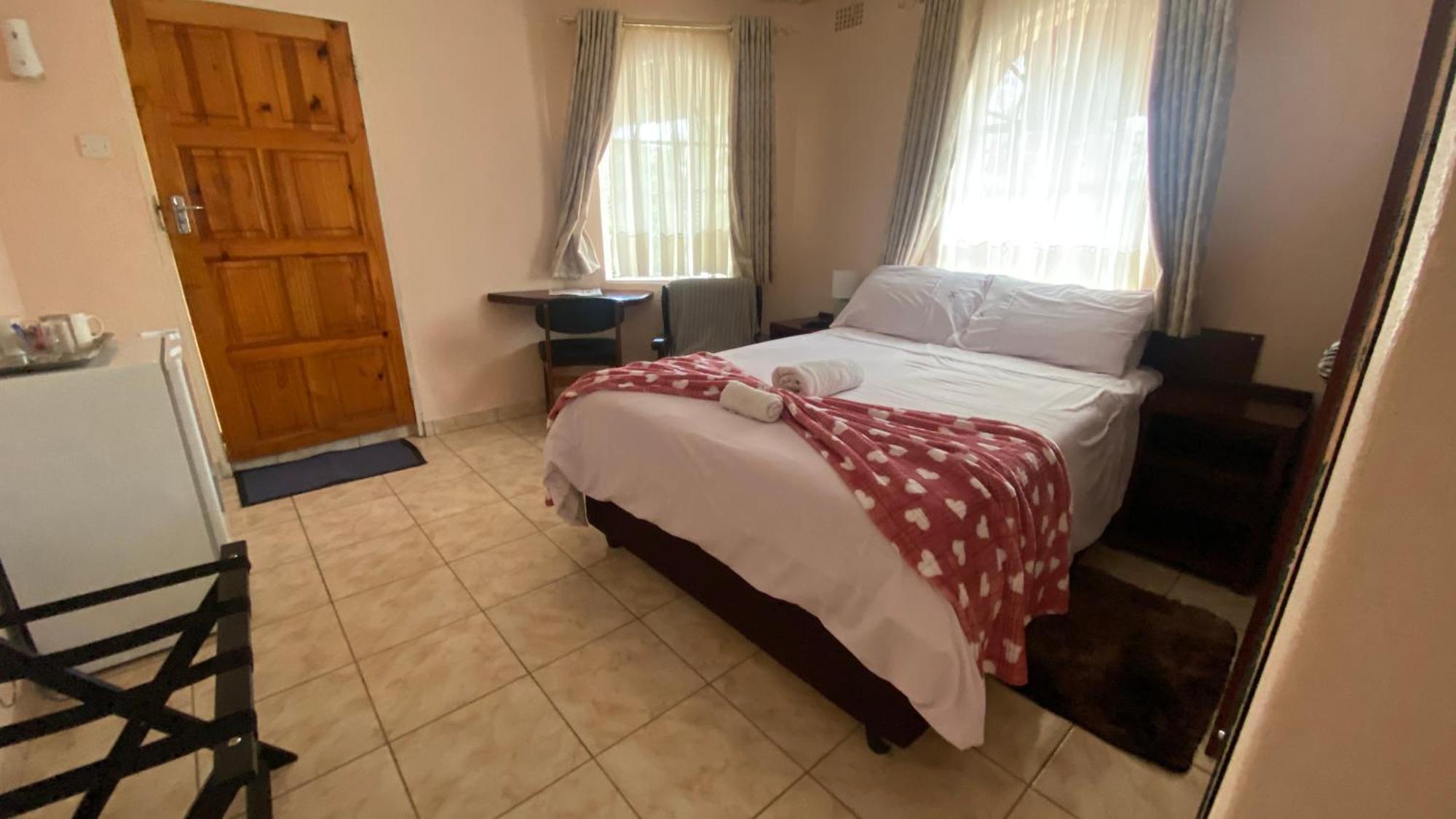Lynns Guest House Bulawayo Kültér fotó