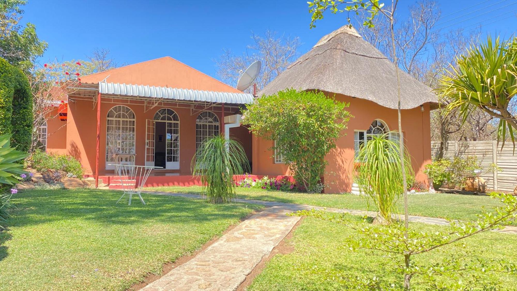 Lynns Guest House Bulawayo Kültér fotó