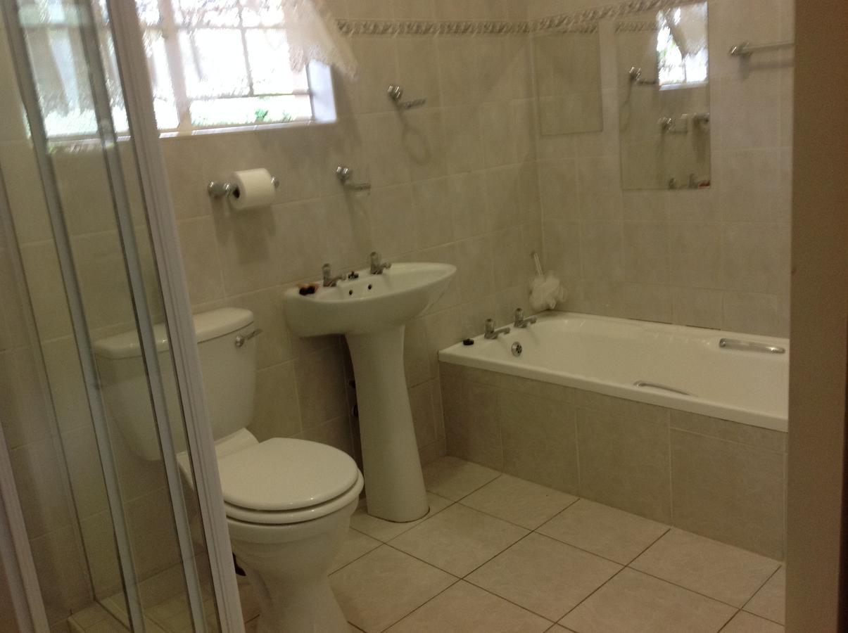 Lynns Guest House Bulawayo Kültér fotó